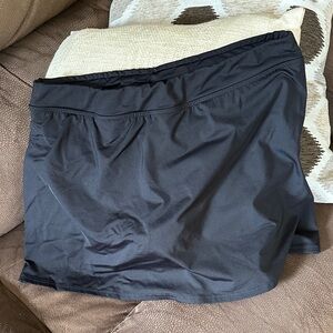 Lands’ End Skort